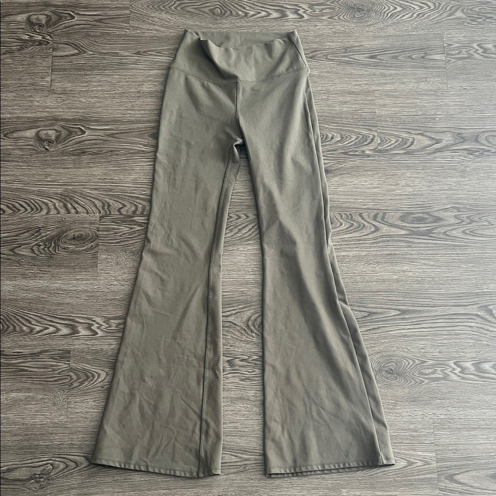 Wild Fable Olive Flare Leggings